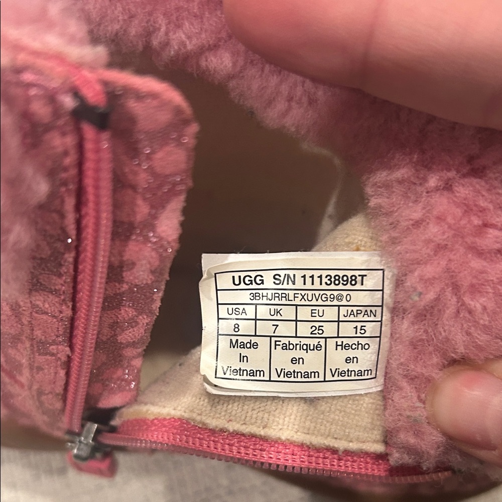 UGG Pink Glitter Leopard Kids Boots - Picture 5 of 5